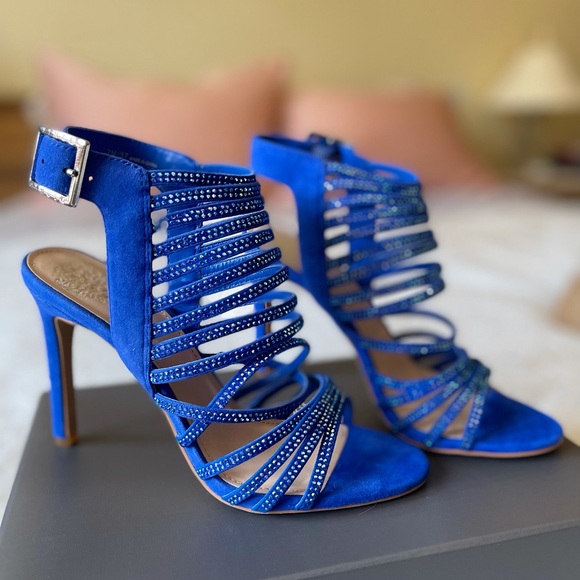 Size 7M Bright Blue True Suede Vince Camuto heels - Picture 3 of 5